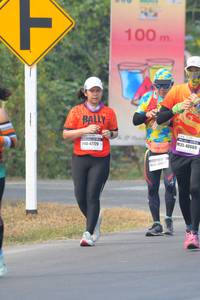 BIB: 100, 40669, 47720
                            <button type="button" onclick="openModal(9917921)" class="btn btn-primary btn-sm float-right btn-popup" data-toggle="modal" data-target=".modal-high-quality">
                        <i class="fas fa-shopping-cart"></i> Add to Cart
                    </button>
                                            <button type="button" onclick="isThisMe(9917921, true)" class="btn btn-success btn-sm float-right btn-popup btn-isme hidden" data-toggle="tooltip" data-placement="bottom" title="นี่คือรูปของคุณใช่ไหม คลิกที่นี่เพื่อเอาเข้าอัลบั้ม">
                        <i class="fas fa-plus"></i> Add to album
                    </button>
                    <button type="button" onclick="isThisMe(9917921, false)" class="btn btn-warning btn-sm float-right btn-popup btn-isnotme hidden">
                        <i class="fas fa-ban"></i> Remove from album
                    </button>